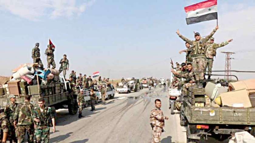 قوات الجيش السورى ترفع رايات النصر فى «سراقب»