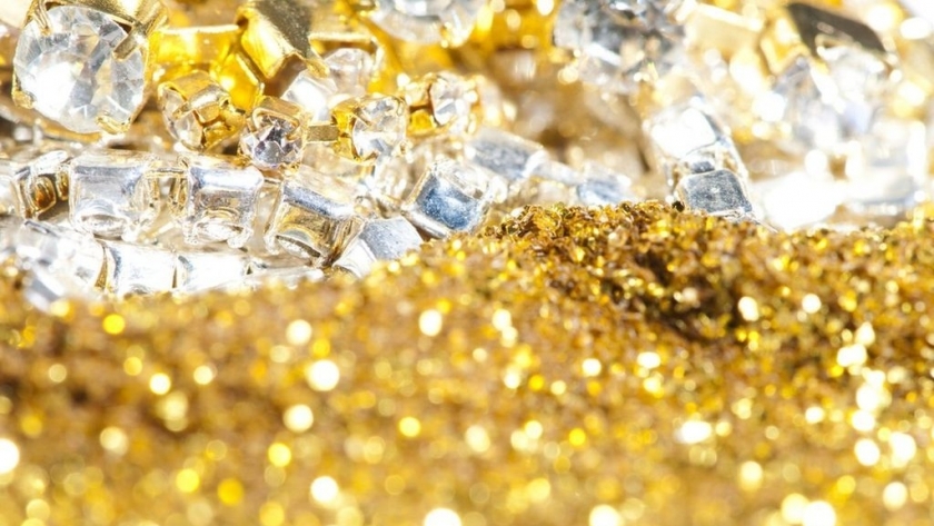 الذهب يرتفع 5 جنيهات بعد انخفاضة بشكل كبير أمس