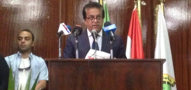 الدكتور خالدعبدالغفار  وزير التعليم العالي