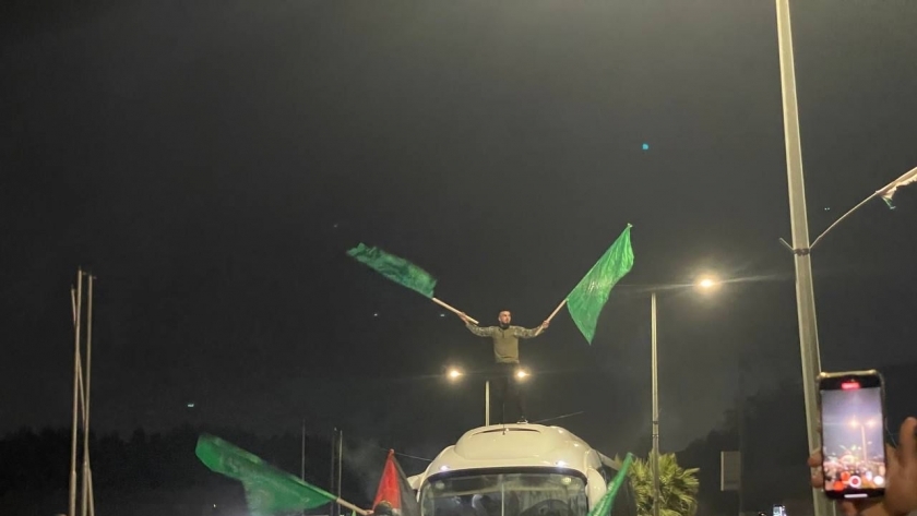 احتفالات في شوارع فلسطين