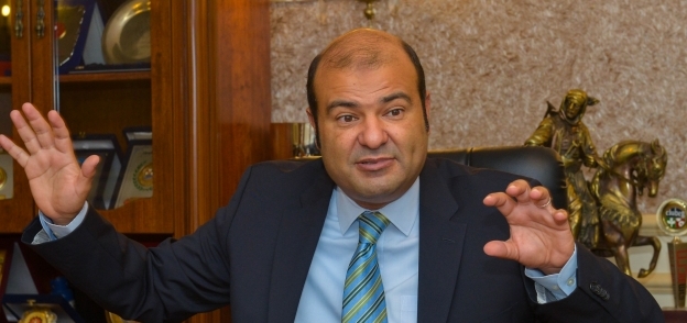 الوزير السابق خالد حنفي