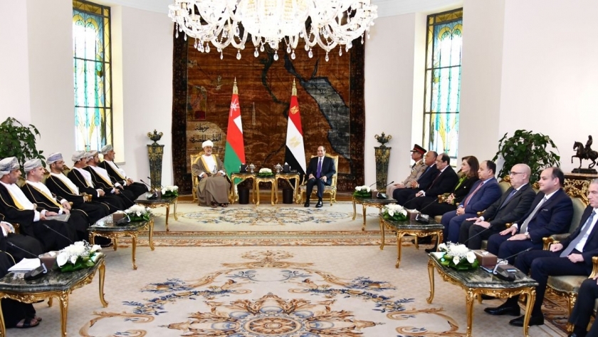 الرئيس السيسى والسلطان هيثم خلال قمة المباحثات بقصر الاتحادية