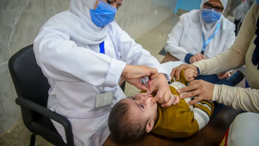«الصحة»: تطعيم 15 مليونا و627 ألف طفل من بينهم غير مصريين