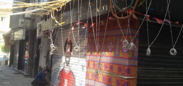 حملة لغلق وتشميع المحلات المخالفة شرق الإسكندرية