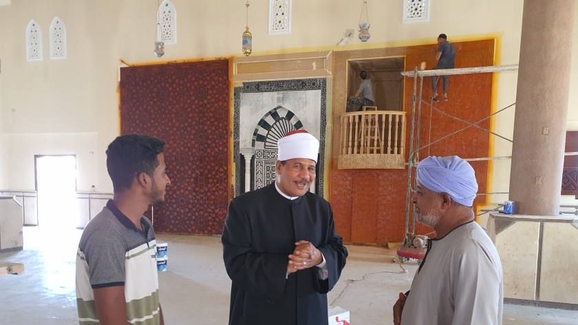 وضع اللمسات الأخيرة لافتتاح مسجد الروضة