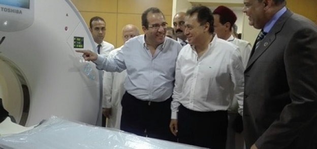 وزير الصحة ومحافظ مطروح في مستشفى النجيلة