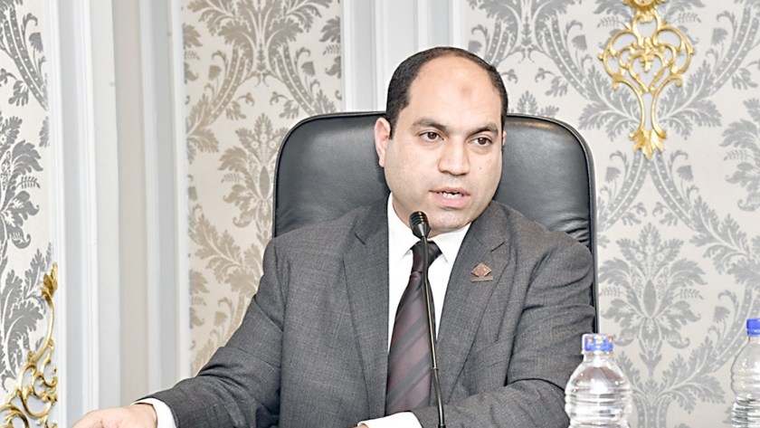 النائب عمرو درويش أمين سر لجنة الإدارة المحلية بمجلس النواب