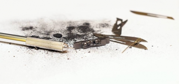 بالصور| نحات بوسني يحول أقلام الرصاص إلى لوحات فنية مذهلة