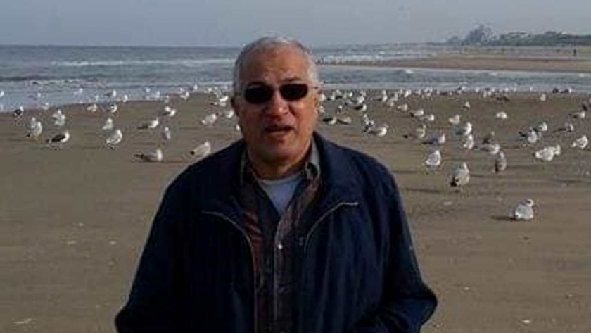 الدكتور نبيل الجارحي أخر طبيب توفي بكورونا