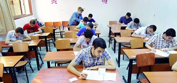 طلاب الثانوية العامة أثناء تأدية الامتحانات «صورة أرشيفية»