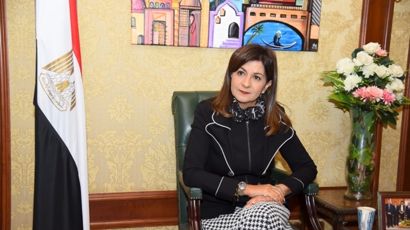السفيرة نبيلة مكرم- وزيرة الدولة للهجرة وشؤون المصريين بالخارج