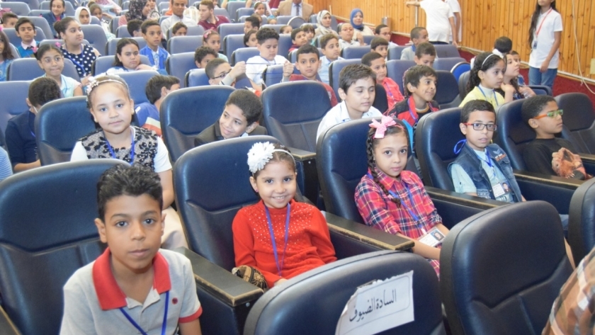 جامعة الطفل بسوهاج تحتفل باستقبال ١٠٠طالب هذا العام