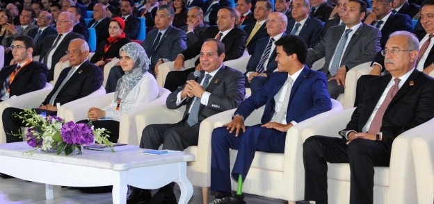 الرئيس عبدالفتاح السيسي في مؤتمر الشباب الرابع