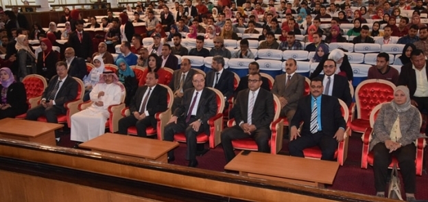 محافظ بني سويف يشارك حضور فعاليات نموذج المحاكاة المتكامل لجامعة الدول العربية
