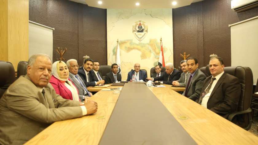 اجتماع اللجنة القضائية المشرفة على انتخابات نقيب محامي شمال الجيزة