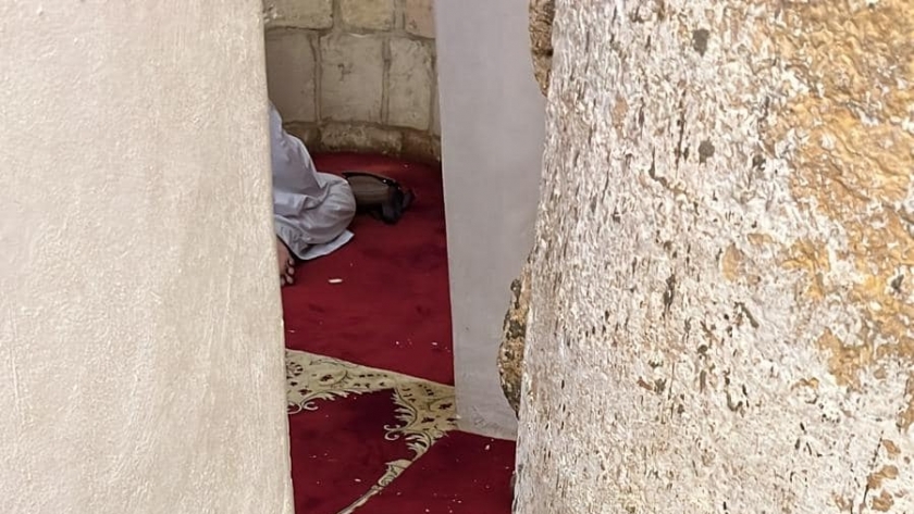 سقوط قطع من أعمدة المسجد الأقصى المبارك
