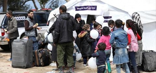 فصائل سورية موالية لأنقرة تمنع قافلة آتية من دوما من دخول مناطق سيطرته