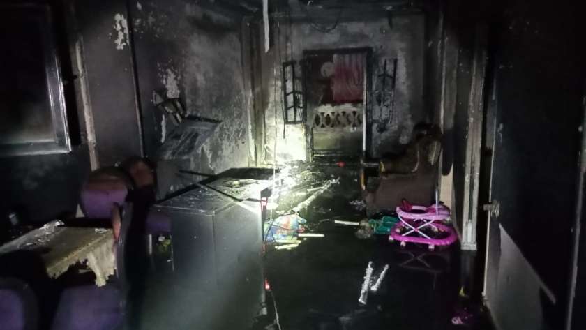 حريق داخل شقة سكنية في دمنهور