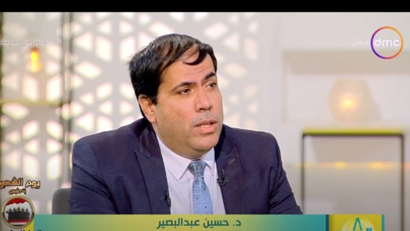 الدكتور حسين عبدالبصير مدير متحف الآثار بمكتبة الإسكندرية