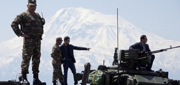 عسكريون في أرمينيا.