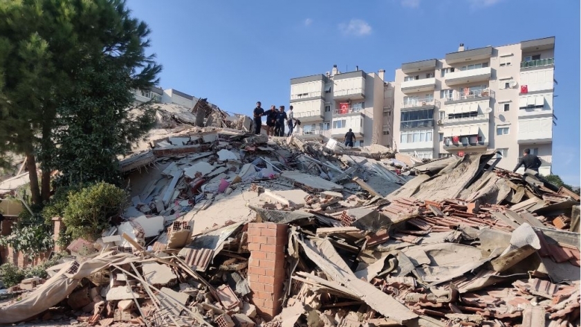 زلزال سابق في تركيا