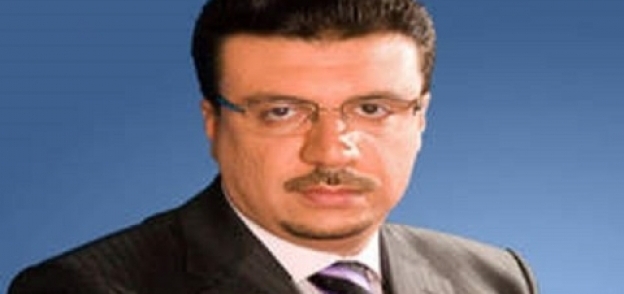الإعلامى عمرو الليثى مقيم الطعن