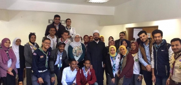 "اهتمام الإسلام بالأسرة" لقاء الأوقاف والسكان بطلاب جامعة الإسكندرية