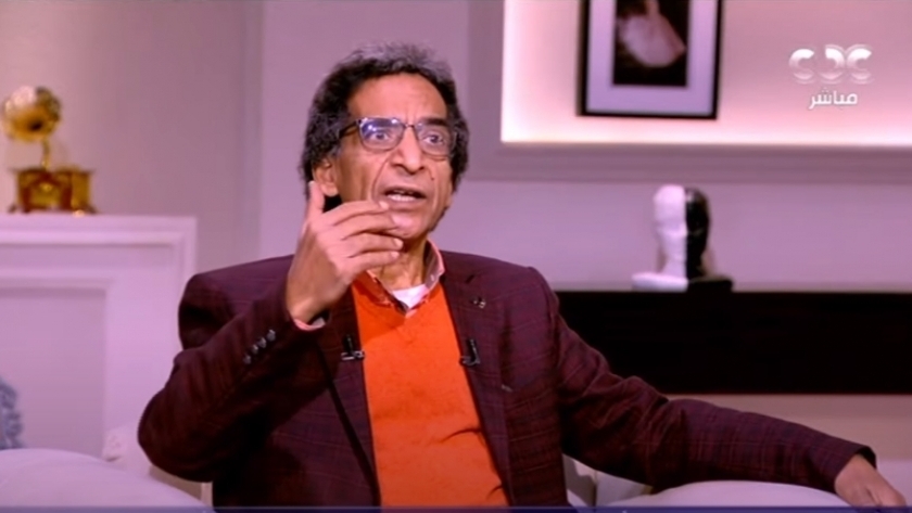 الشاعر محمود قرني