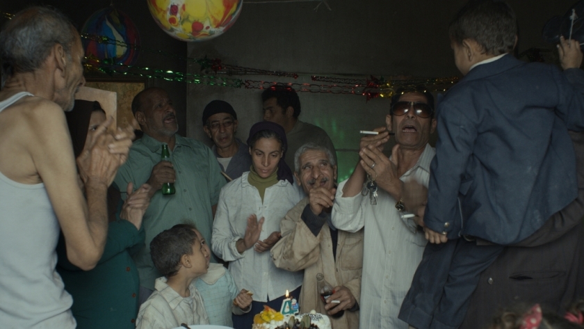 مشهد من فيلم «ريش» للمخرج عمر الزهيري