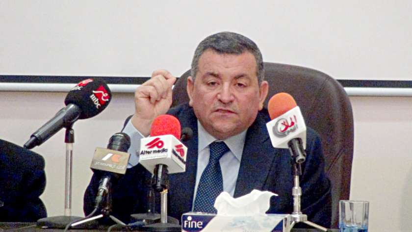 أسامة هيكل.. وزير الدولة للإعلام