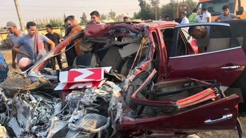 مصرع أسرة كاملة في حادث طريق الإسماعيلية الصحراوي