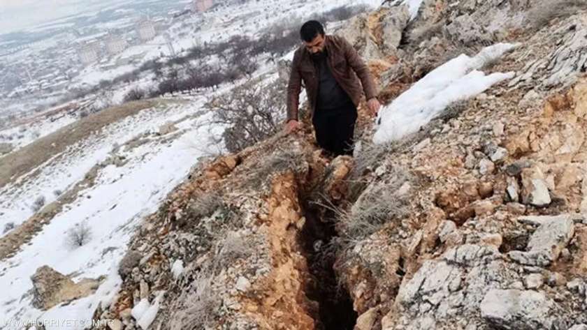آثار مدمرة لزلزال تركيا