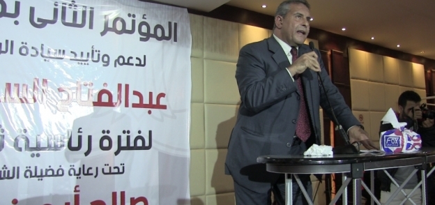 طاهر أبو زيد في مؤتمر لتأييد السيسي بالمنيا