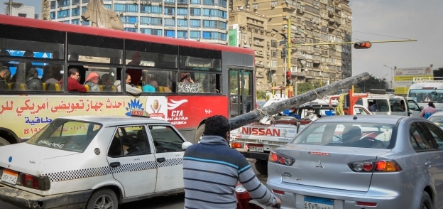 الزحام عنوان رئيسى فى كل شوارع القاهرة