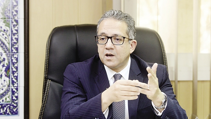 الدكتور خالد العناني.. وزير السياحة والآثار