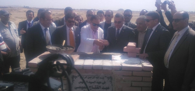وزير الصحة ومحافظ الفيوم يضعان حجر الأساس للمستشفى العام الجديد