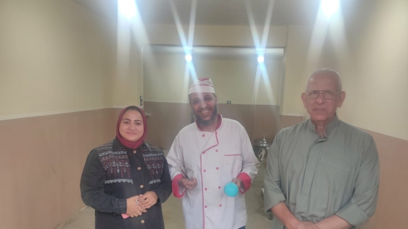 "مطبخ بوهة شطانوف" مبادرة خيرية لتقديم الوجبات للفقراء في المنوفية