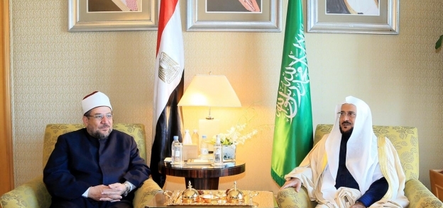 لقاء وزيري الأوقاف السعودي والمصري
