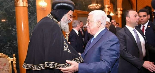 البابا خلال لقائه مع الرئيس الفلسطيني