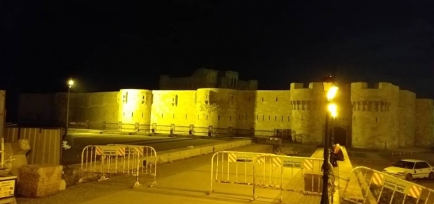 قلعة قايتباى بالإسكندرية تطفئ أنوارها للمشاركة في ساعة الأرض