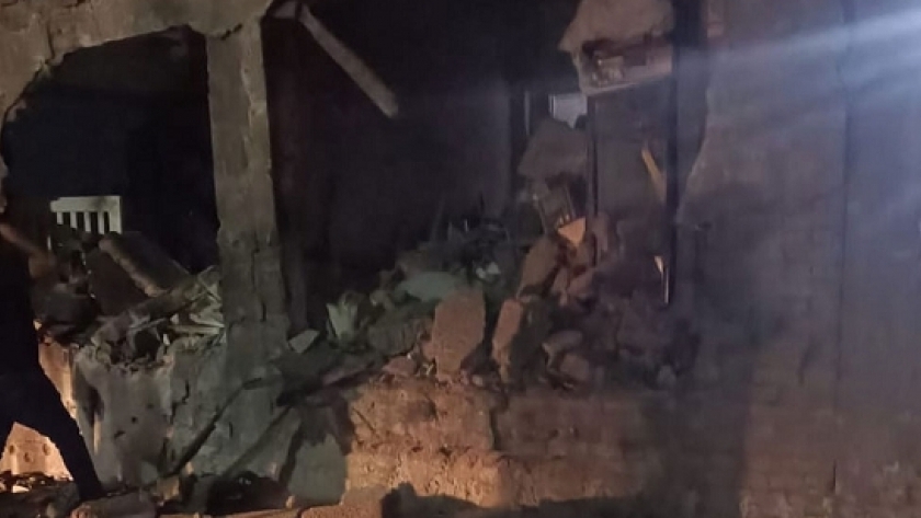 الصور الأولى لآثار سقوط صاروخ في طابا