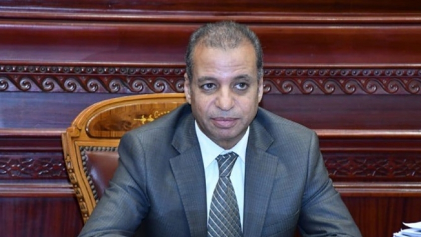المستشار محمود إسماعيل الأمين العام لمجلس الشيوخ