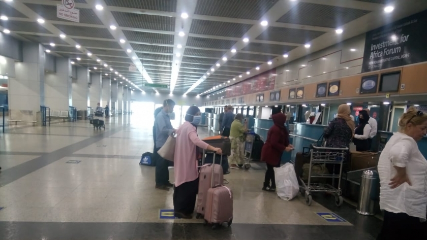 مطار القاهرة يستقبل 3 رحلات استثنائية قادمة من الصين والكويت وتركيا
