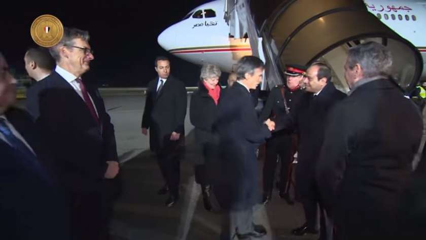 الرئيس السيسي يصل لندن