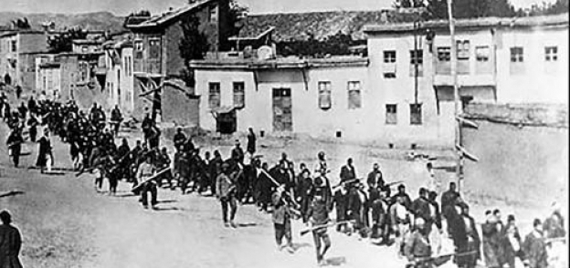 المذابح التركية ضد الأرمن 1915