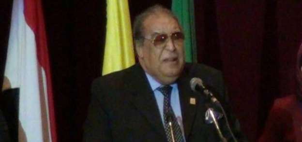 الدكتور جمال ابو المكارم رئيس جامعة المنيا الاسبق