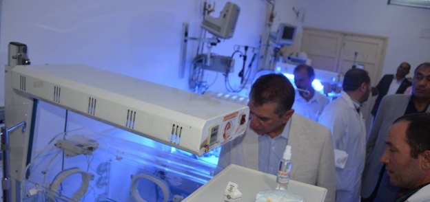 محافظ كفر الشيخ يتفقد مستشفى حميات بيلا