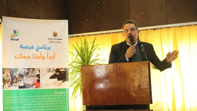 الدكتور عاطف الشبراوي مدير برنامج فرصة للتمكين الاقتصادي