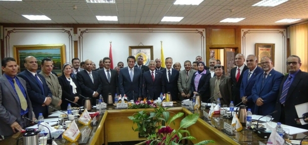 مجلس جامعة المنيا بحضور وزير التعليم العالي