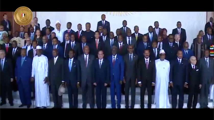 الرئيس السيسي مع زعماء وقادة أفارقة